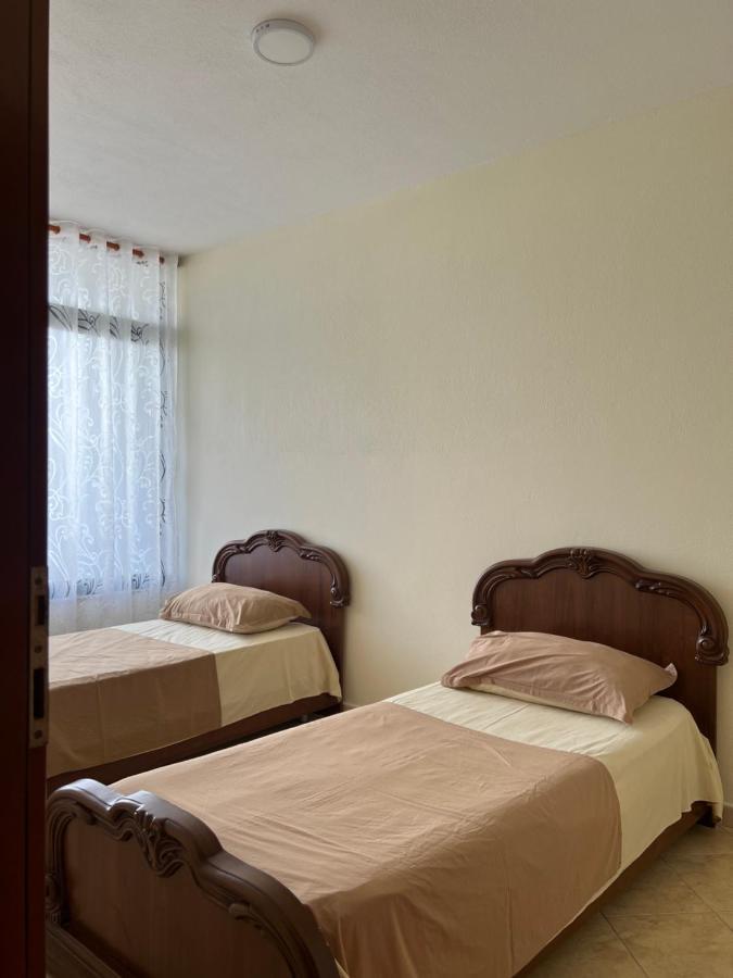 Hotel Antik Голем Екстер'єр фото